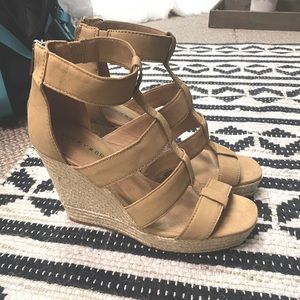 Lucky Brand wedges